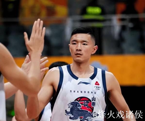 CBA俱乐部杯：陈林坚砍19分 山东轻松击败天津